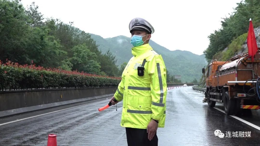 防灾减灾 | 连城：连续降雨致边坡塌方 高速交警联合多部门紧急处置