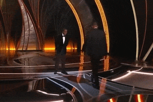 男明星撕X简直不要太精彩，人手一出大戏，女明星们比不了