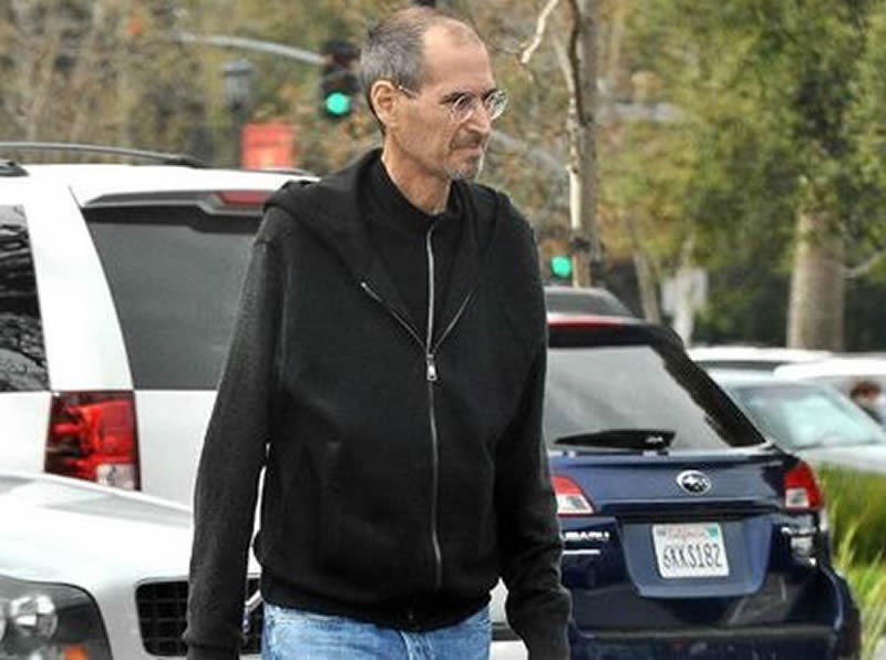 乔布斯56岁去世：抗癌8年花3亿，早期拒绝手术，想“饿死”癌细胞