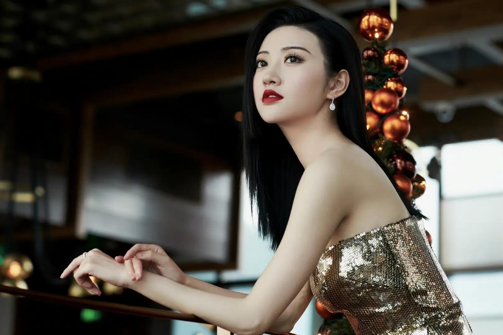 明星系列：景甜的影视资源没得说都是大制作，可就是一直不温不火