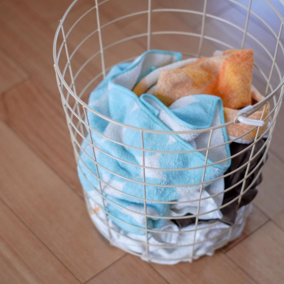 顽固脏衣难清洗？日本主妇7招高效洗衣诀窍，衣服去污又洁白