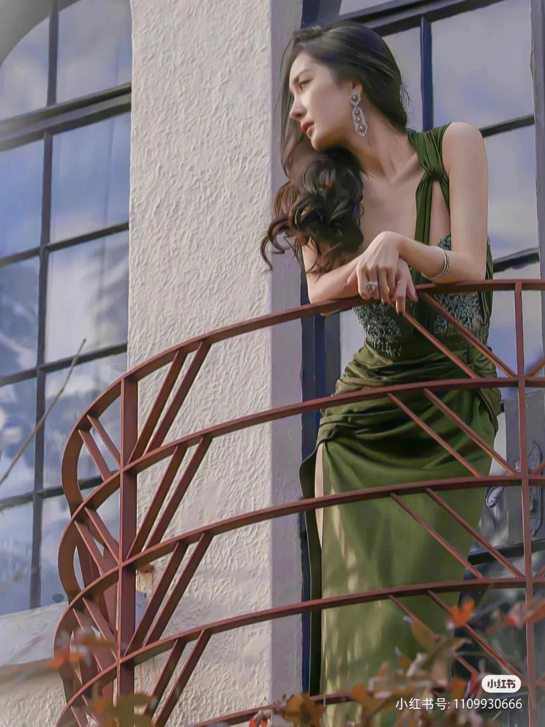 杨幂大女主｜爽文里的人间清醒富贵花