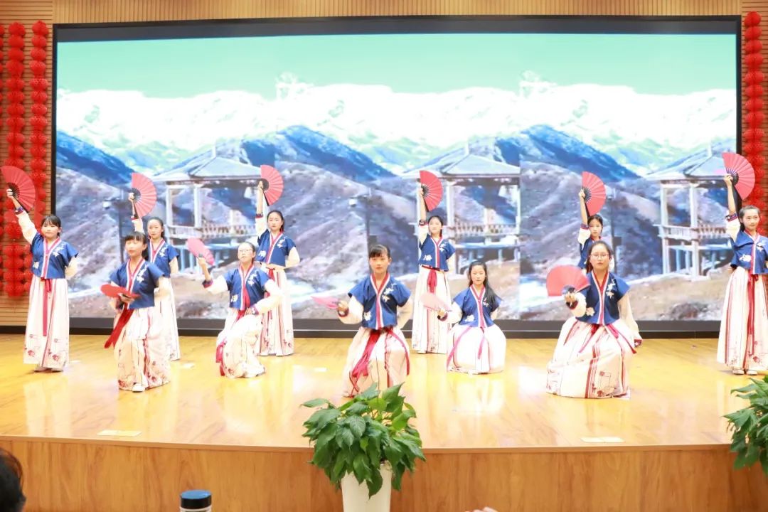 彭镇小学第十四届校园艺术节节目海选暨文艺展演活动如火如荼进行