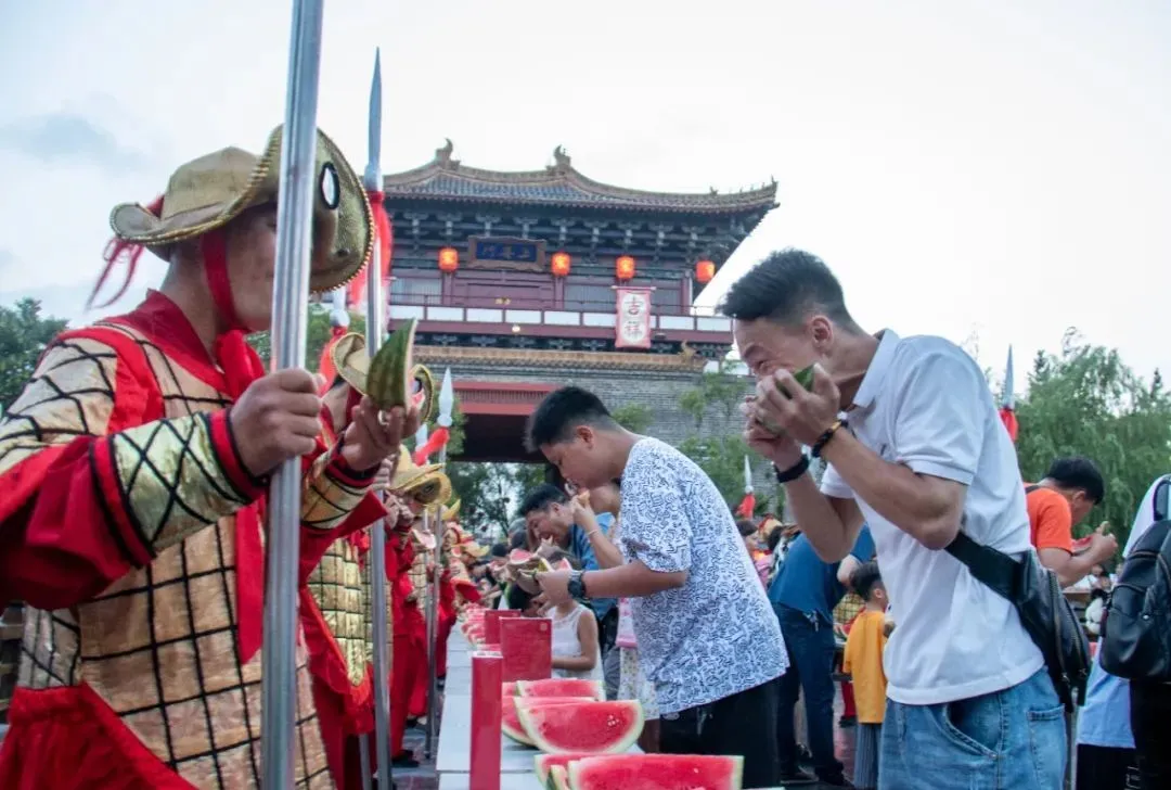 即将迎新开放,福利限时抢!清明上河园“乐虎年卡”正式开售