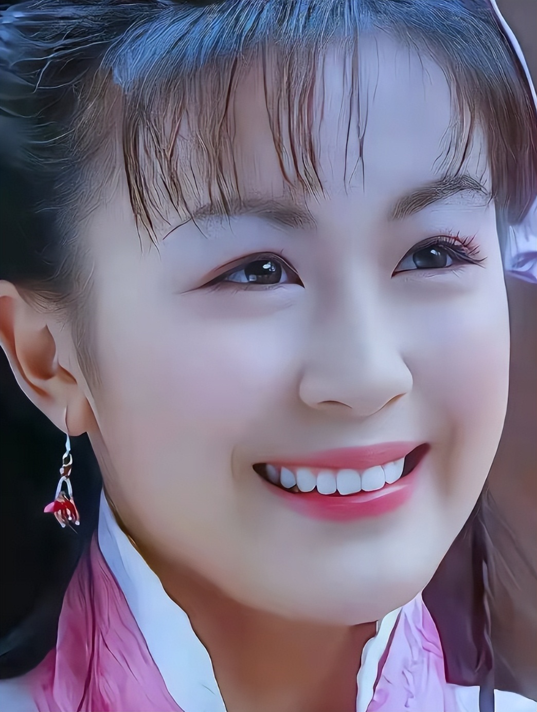 红得快、凉得也快，这五位“风光不再”的女星真是太可惜了