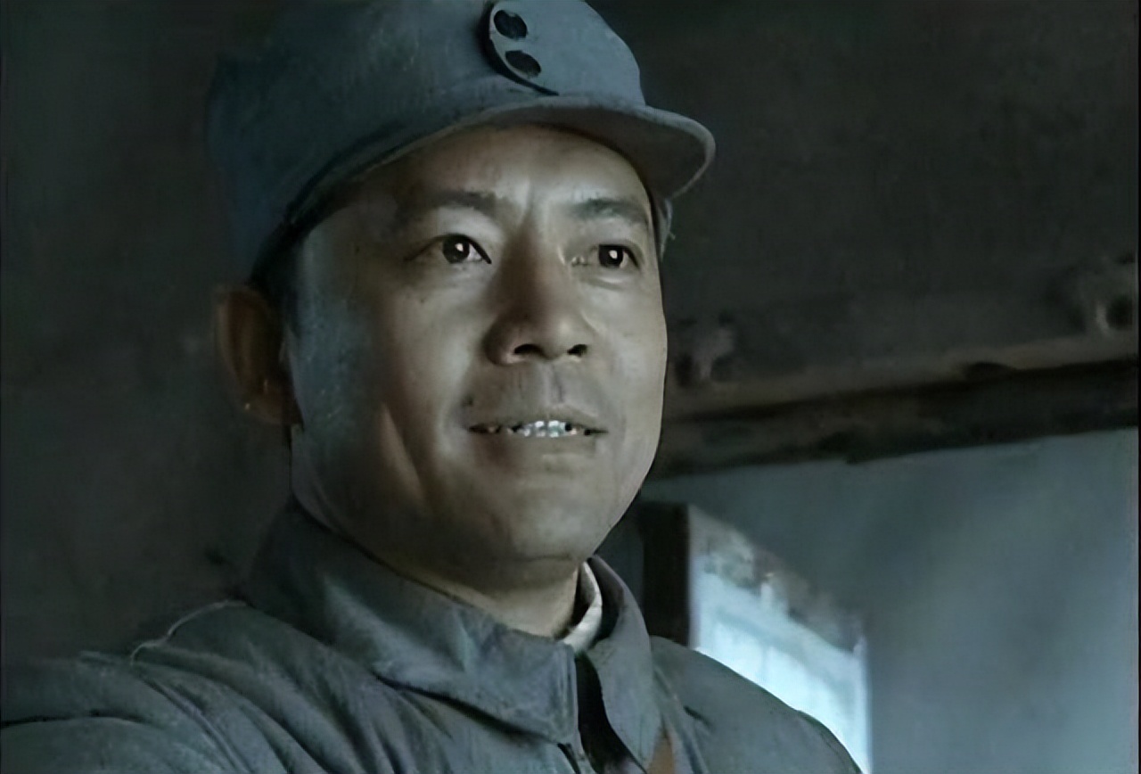 《亮剑》赵刚原型:清华大学高材生,建国后调往北京,成公安部长