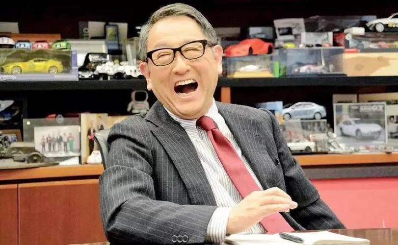 龙头车企掌门人丰田章男，怒喷电动车政策，凭什么有这样的底气？