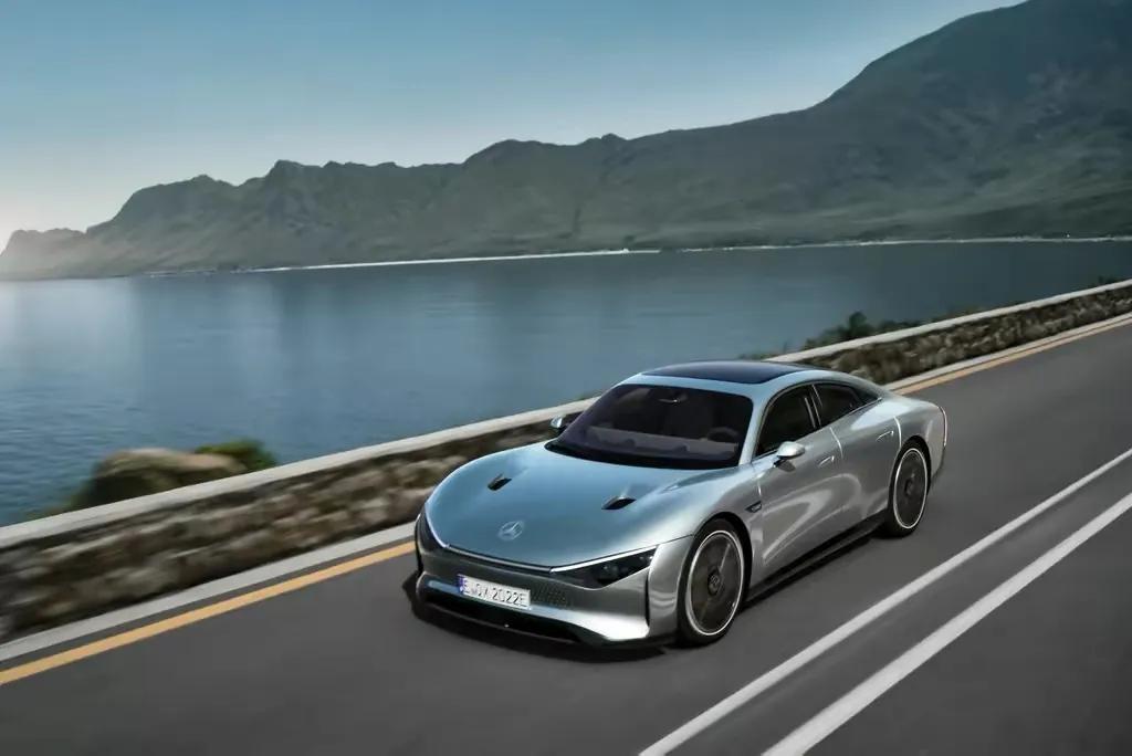 纯电续航超1000公里的奔驰VISION EQXX，是吹牛还是装了核电池？