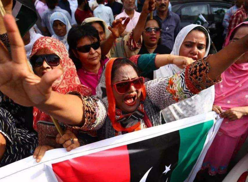 �����������ɻ��������֮�أ���ʲ�׶�Ϊ�γ�Ϊӡ����ͷ�󻼣�