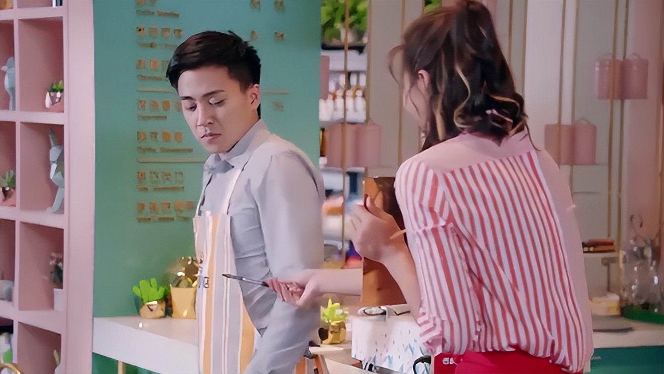 《破事精英》21集与《爱情公寓5》中讲方言的剧情，孰好孰坏