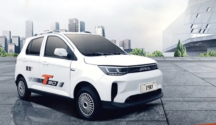 第1款车型:金彭t90锂电款