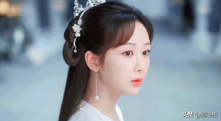 《沉香如屑》今晚空降！观众期待已久，开播却有点冷清？