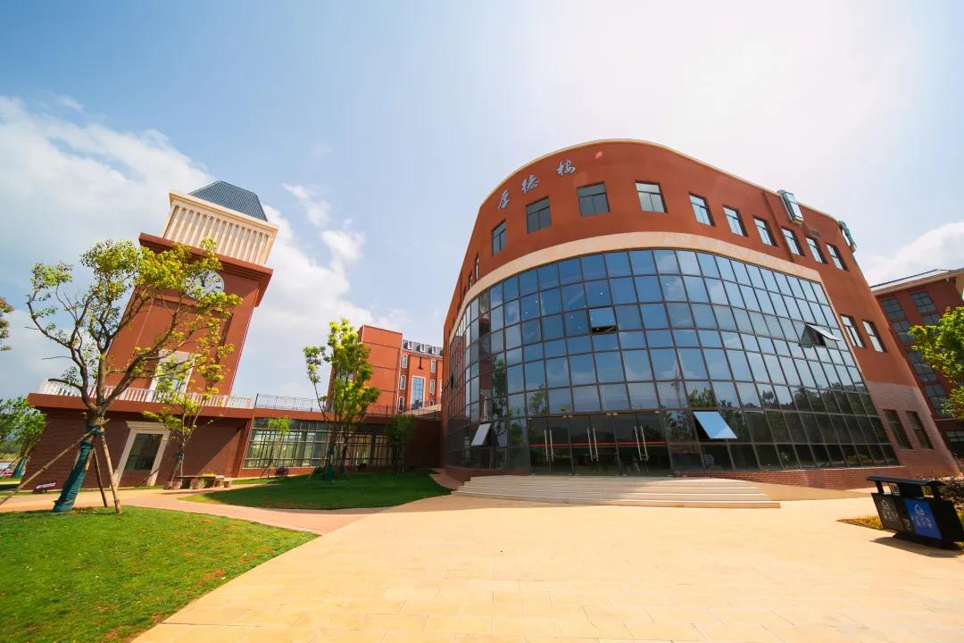 云南经贸外事职业学院获“春城杯”一等奖