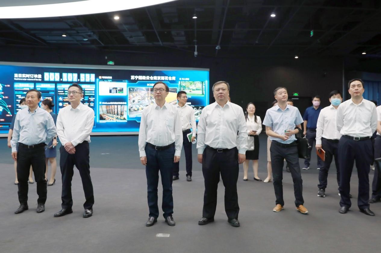 江苏省属骨干国企苏豪控股集团董事长到访苏宁易购 加速战略合作