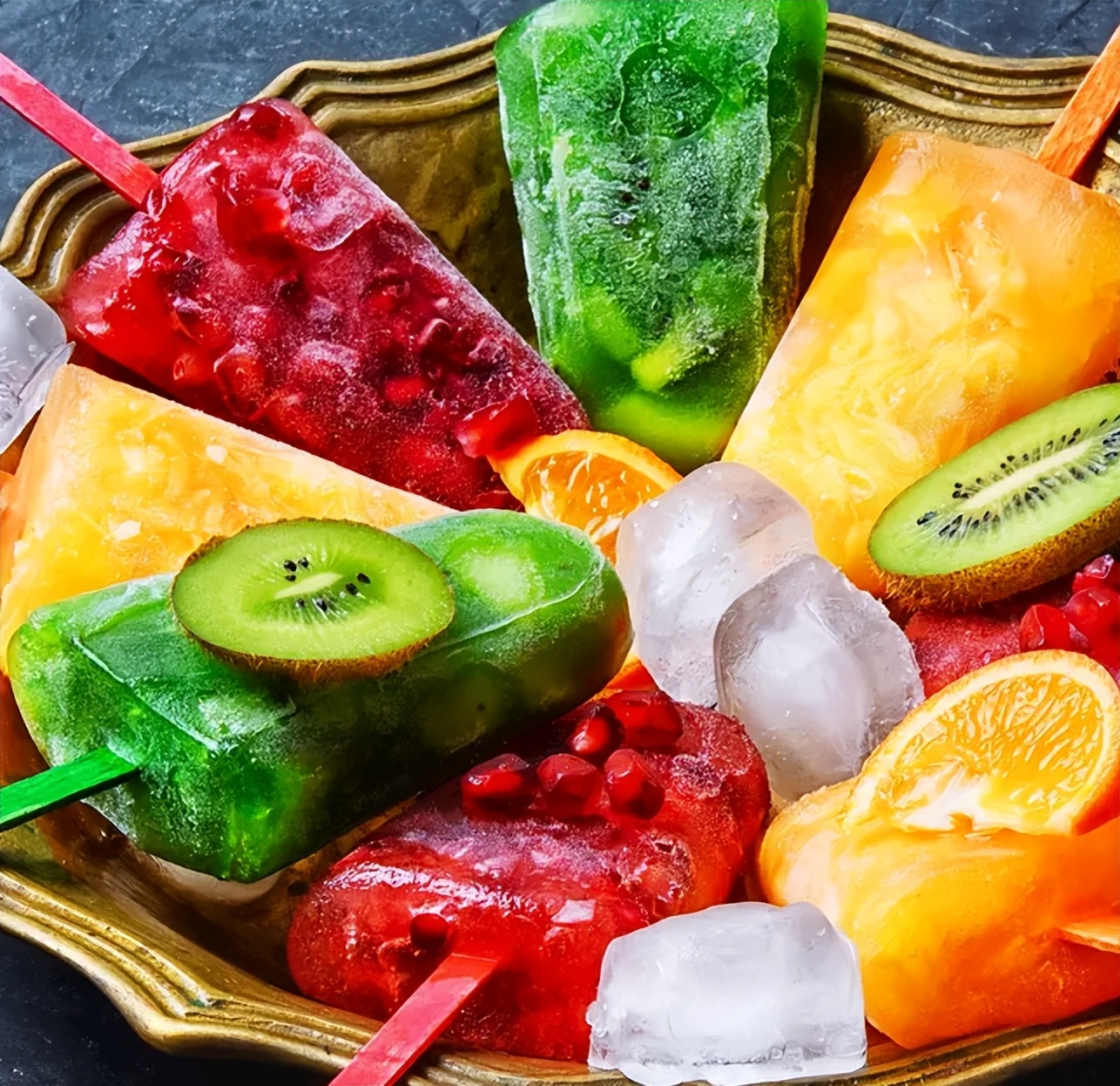 盛夏飲食有講究，牢記“3多吃2少吃”，清淡又解暑，舒適過夏天