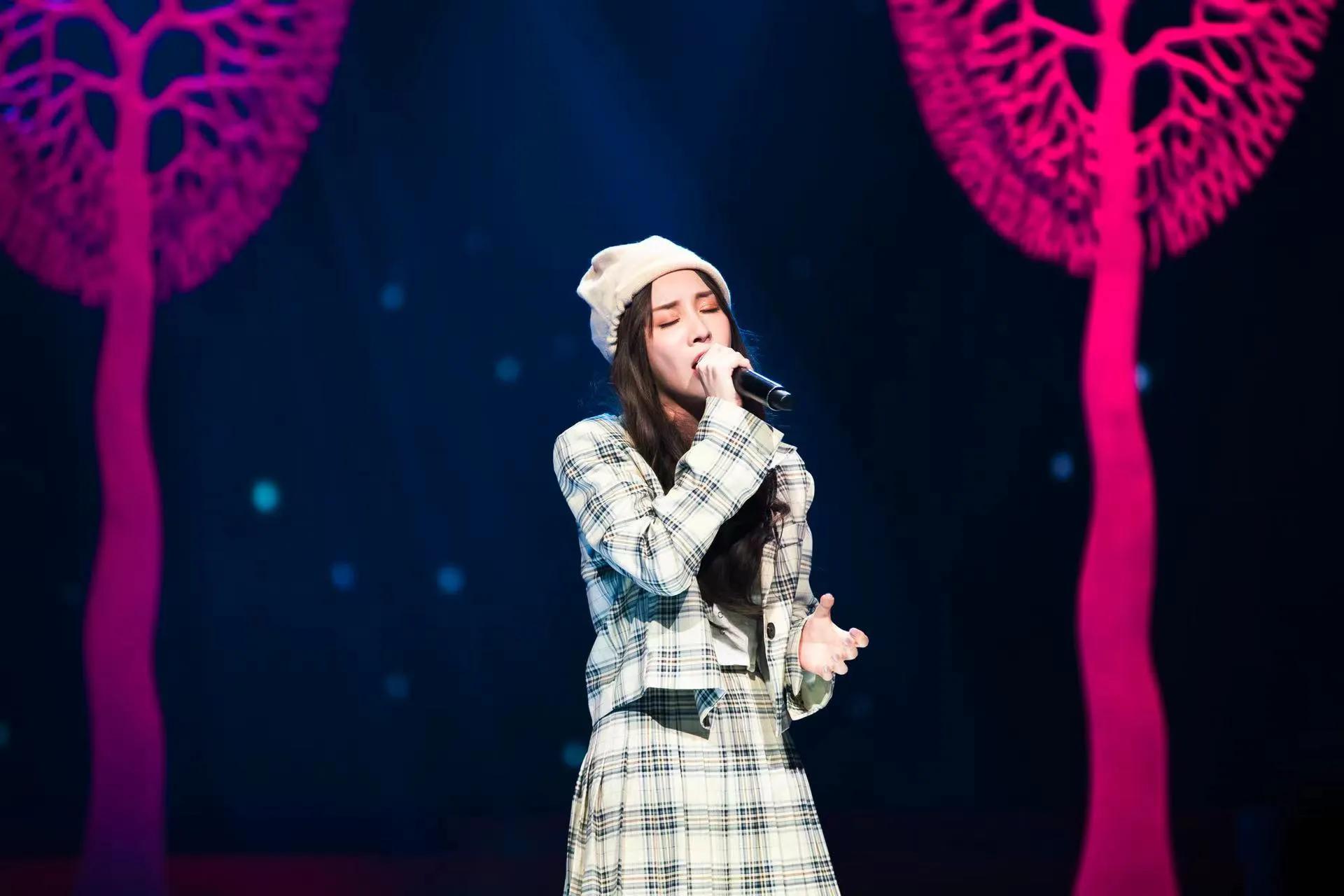 夏日之夜，火热开赛，《星光大道》夏赛季阶段赛闪亮开启