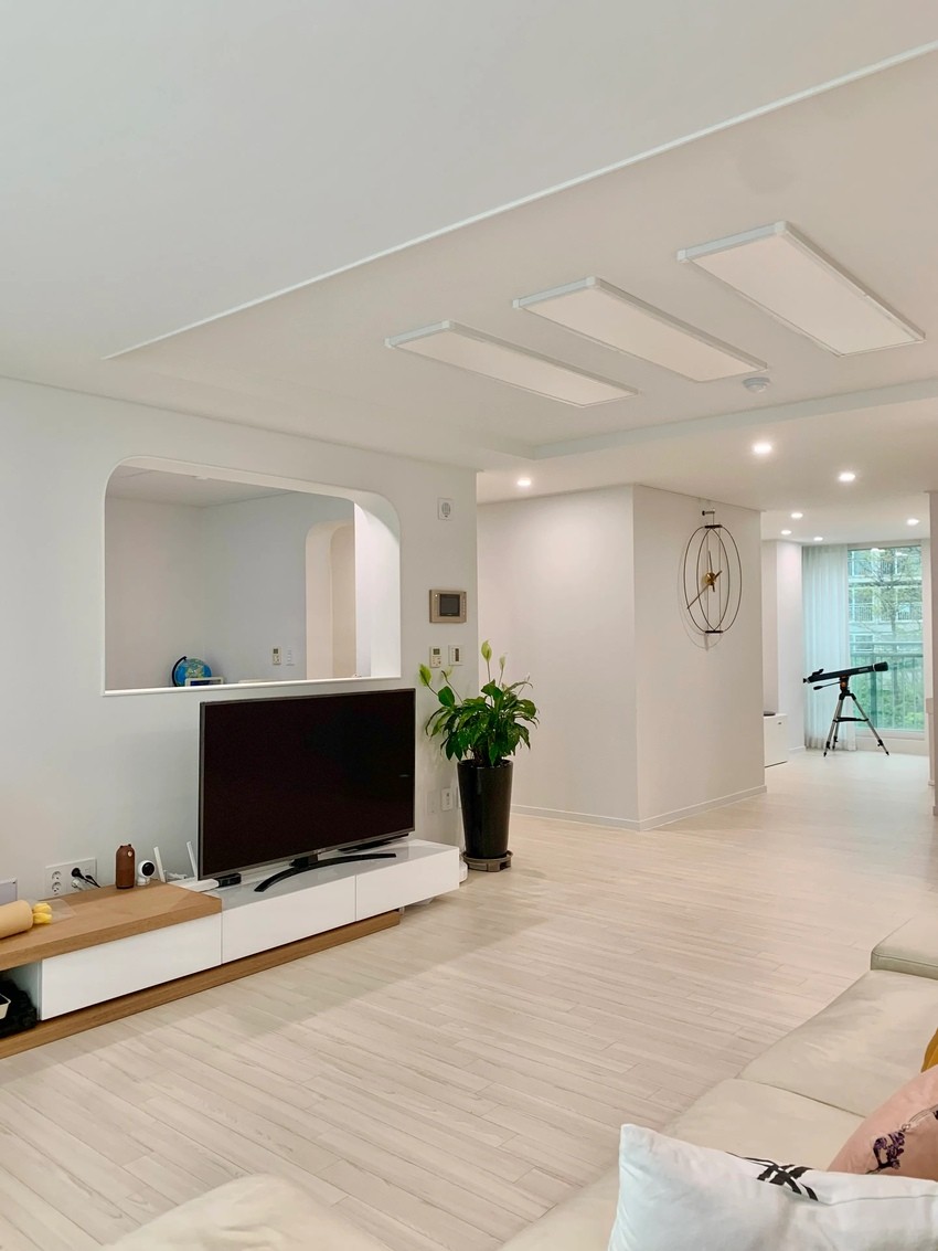 123m²的精装房，15万砸成大白墙：白白净净才是一个家最好的状态