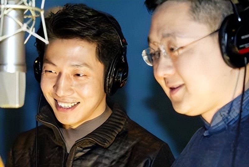 同为《今日说法》主持，撒贝宁成央视红人，张绍刚却在网综混饭吃