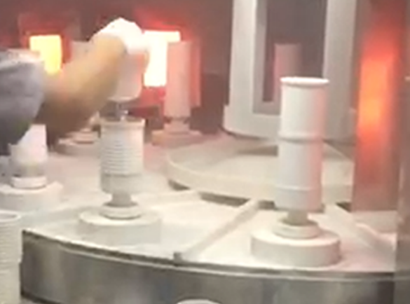 HIPHOENIX斯罗米克丨全过程日用陶瓷工程全球运营商之上釉设备篇