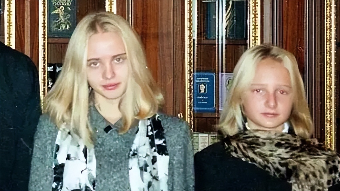 普京对家人的态度：亏欠老婆是一生的遗憾，坚定表示女儿不会从政