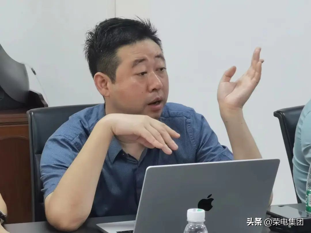 腾讯云领导一行莅临荣电集团3U生态产业园参观交流