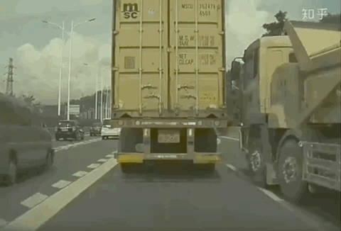 复旦教授深夜预警：不要尝试L2以上自动驾驶，特定条件下必撞