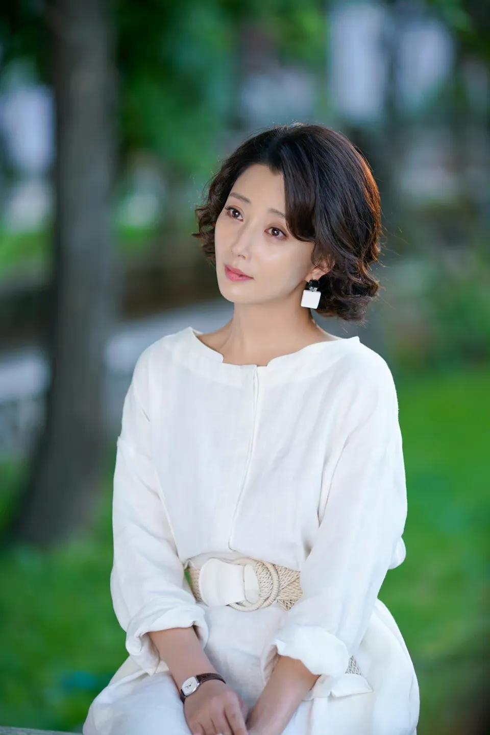 人间水蜜桃—殷桃