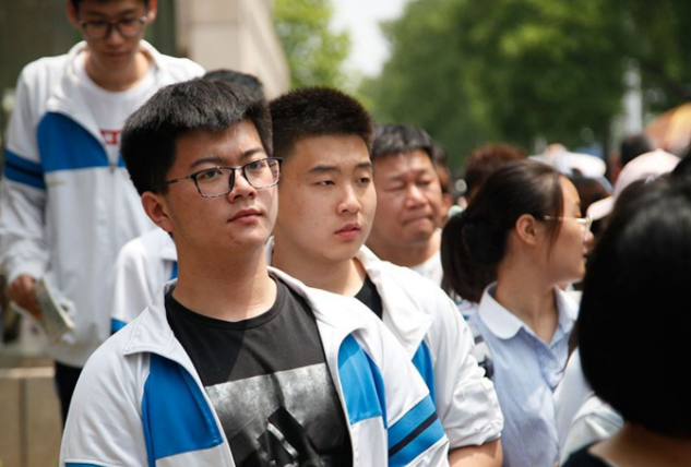 2022高考有新规，不符合条件的学生将无缘高考，学生要提前自查