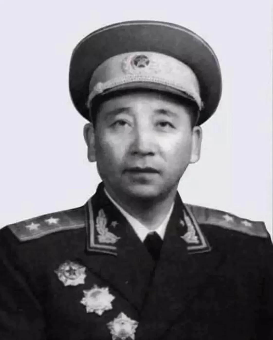 南京军事学院战役系首届学员名单大全：授衔情况，毕业分配去向