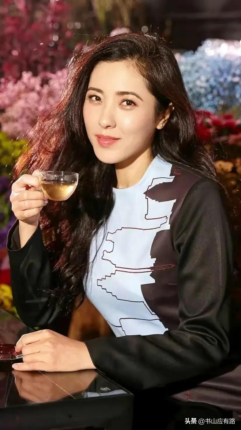 曾黎:不愧是中戏第一美,张柏芝直言没她漂亮