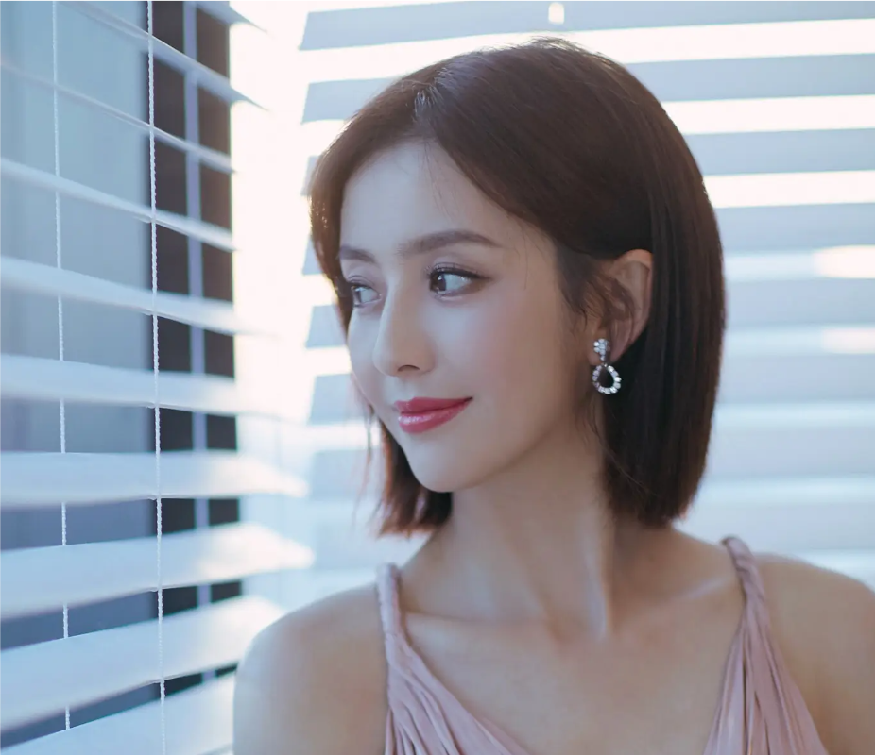 新疆盛产美女！这10位“哈密瓜”女星，充满了“异域风情”