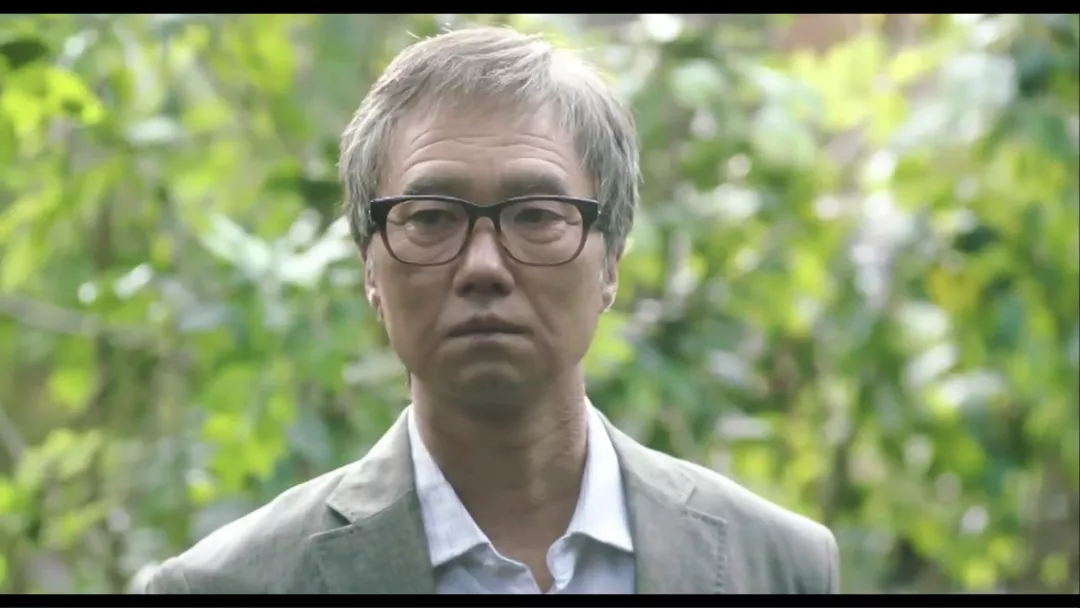 七旬老人与少女之间的唯美爱情故事,韩国电影《银娇》