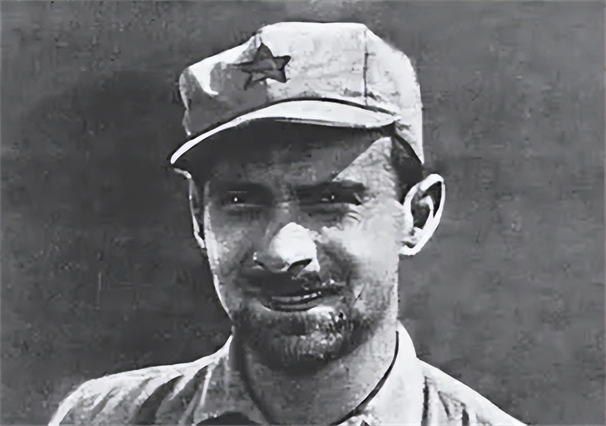 我党领导人都是如何评价蒋介石的？周总理评语中肯，毛主席最精辟