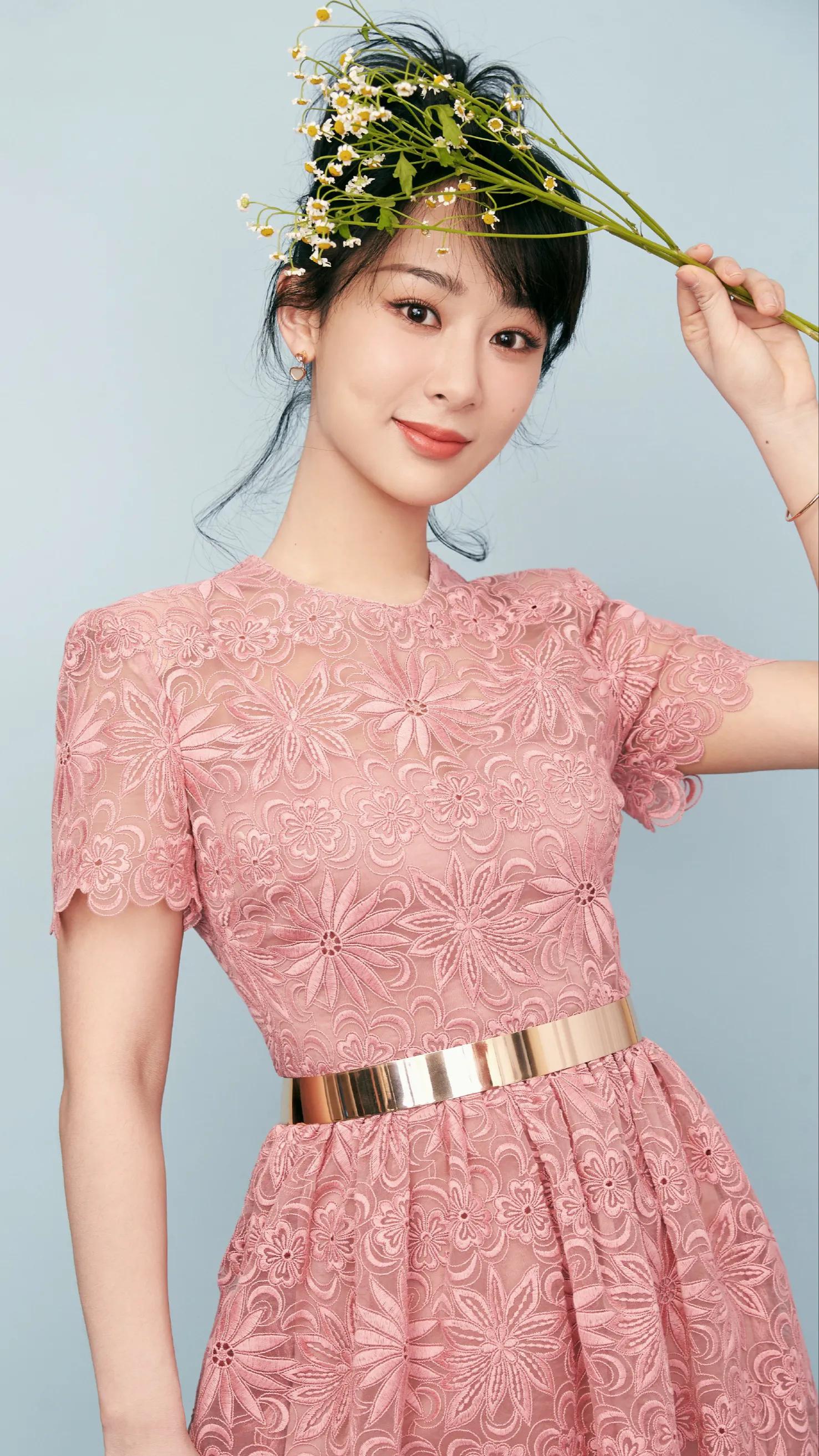 杨紫，25张精美的照片