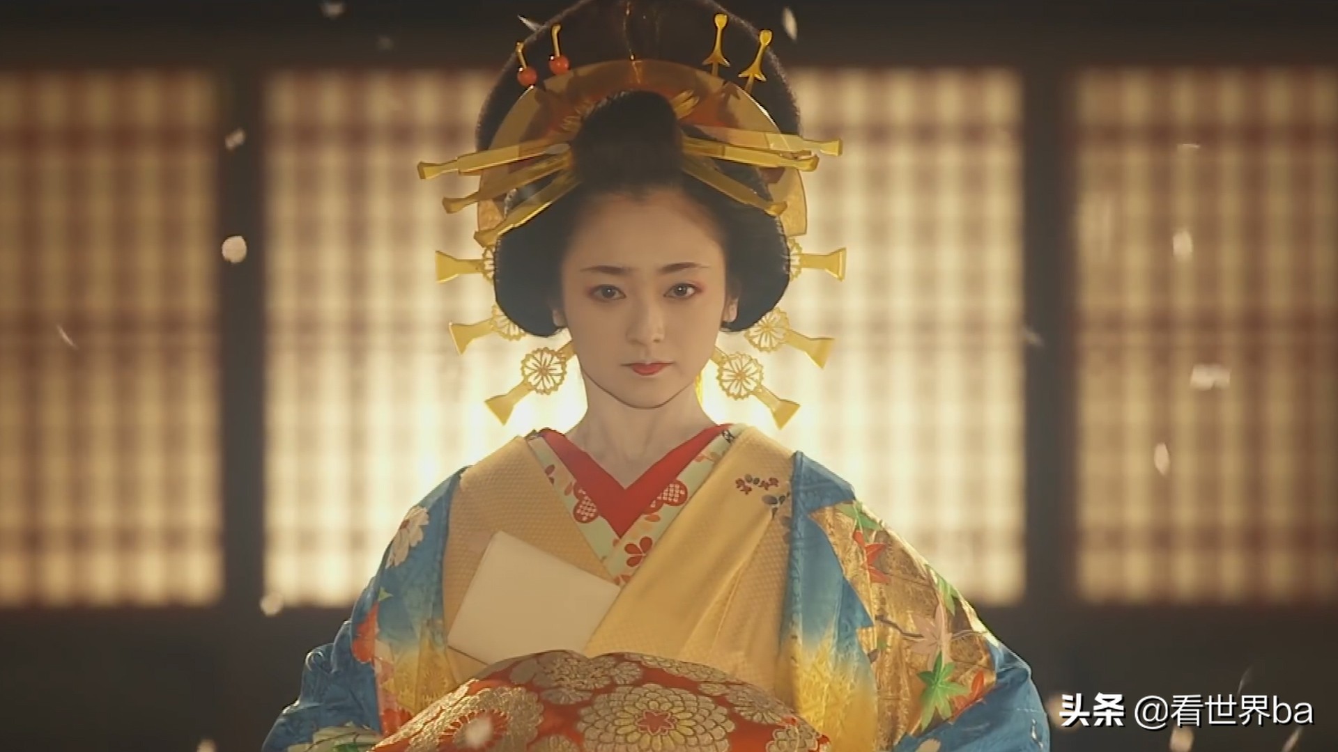 日本第一花魁写真复原图流出 很多男人为一睹芳容 不惜散尽家财 天天看点