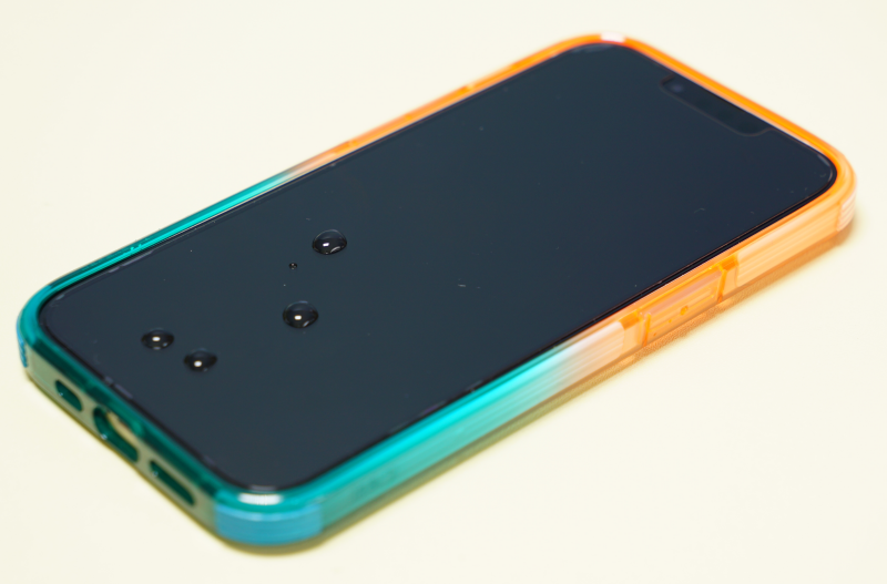 膜/殼/充電頭/耳機/穩定器：近期入手的一些iPhone配件盤點