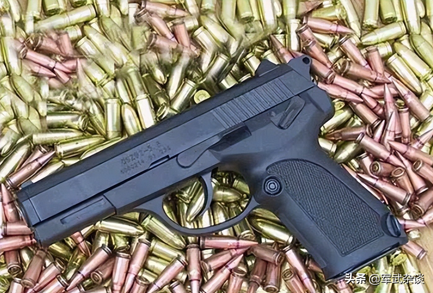 再见了，5.8手枪弹，171型冲锋枪用9毫米弹，威力并不比05微冲弱
