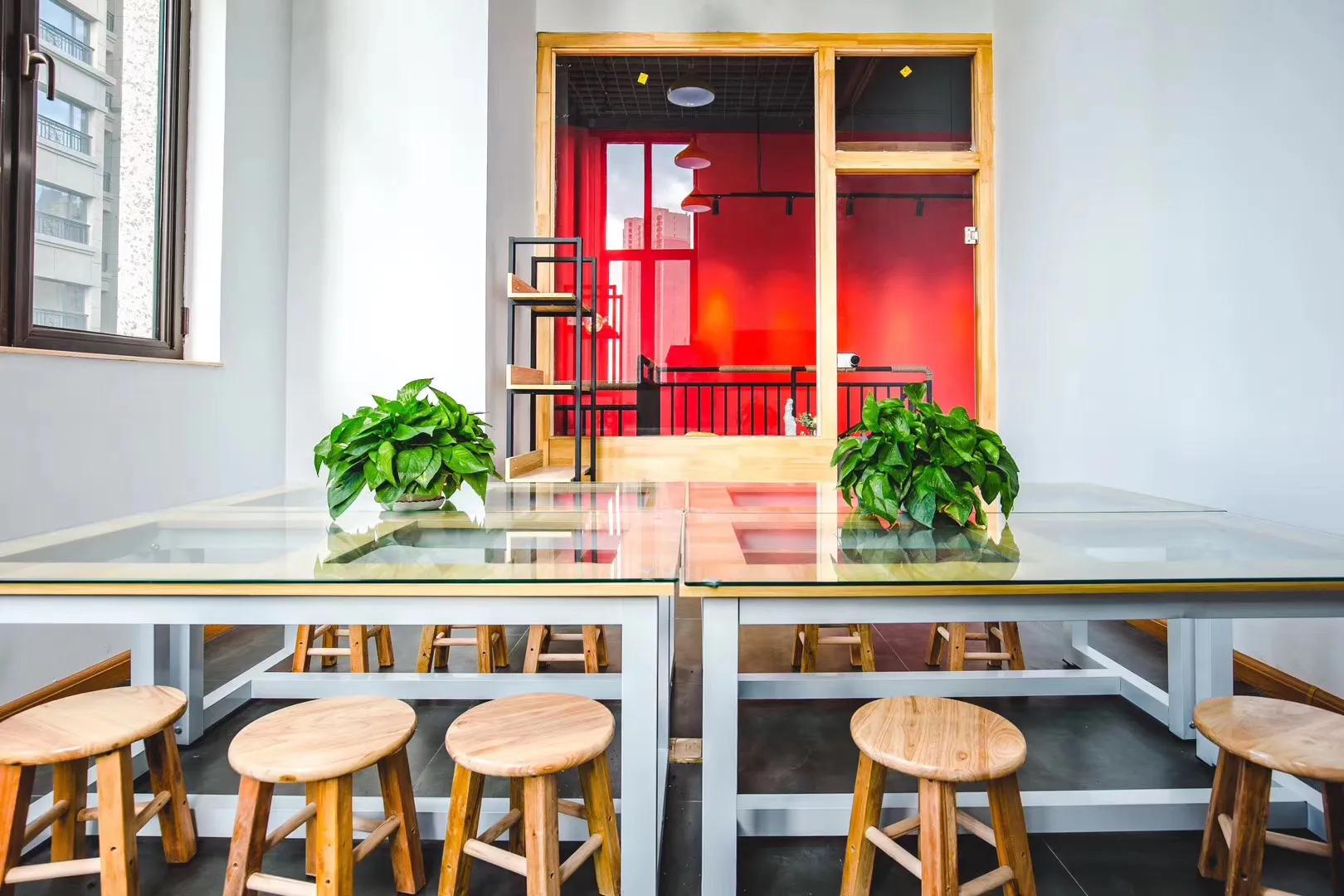 如何选择小而精的少儿美术机构