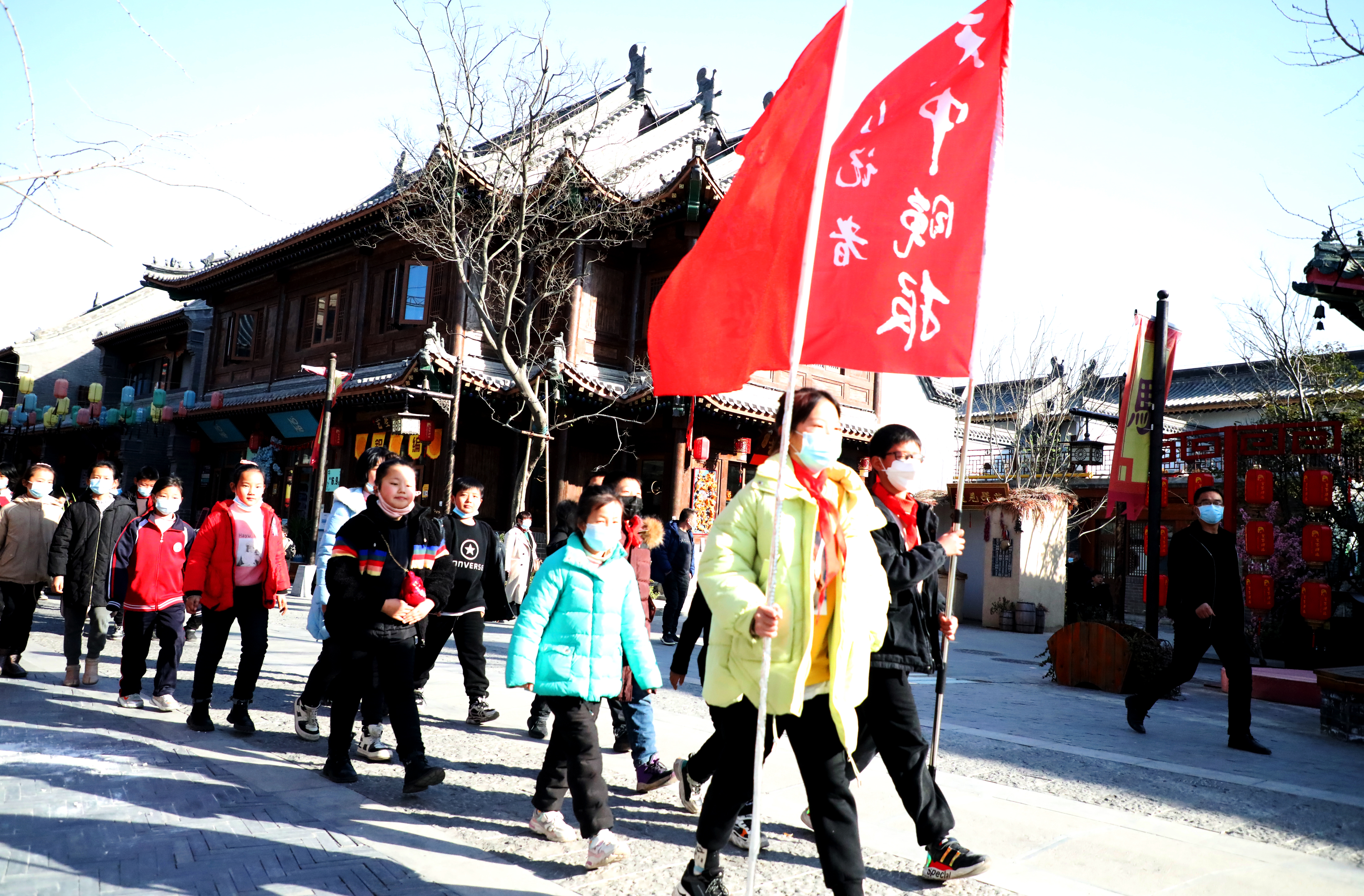 學(xué)習(xí)國學(xué)文化 傳承華夏文脈——天中晚報小記者研學(xué)活動走進(jìn)皇家驛站孔子書院