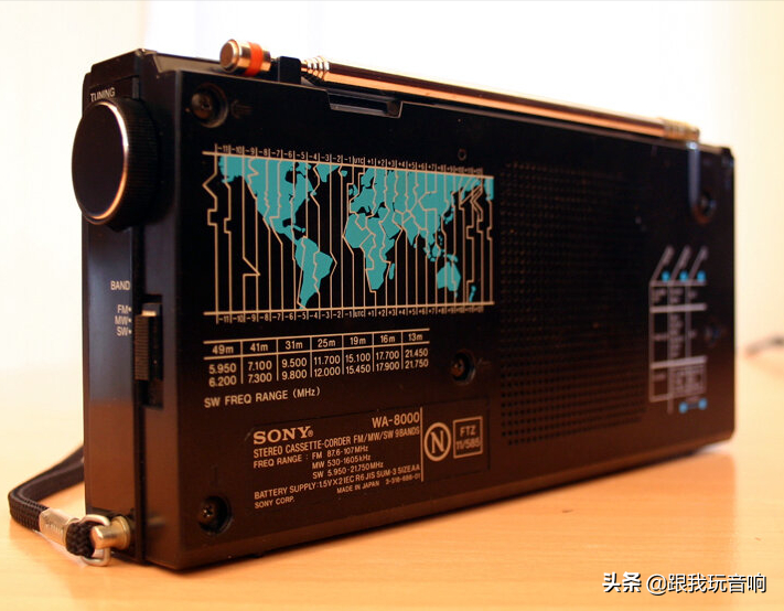 SONY WA-8000收录机 FM/SW/MW 9波段 随身听 小型收录机