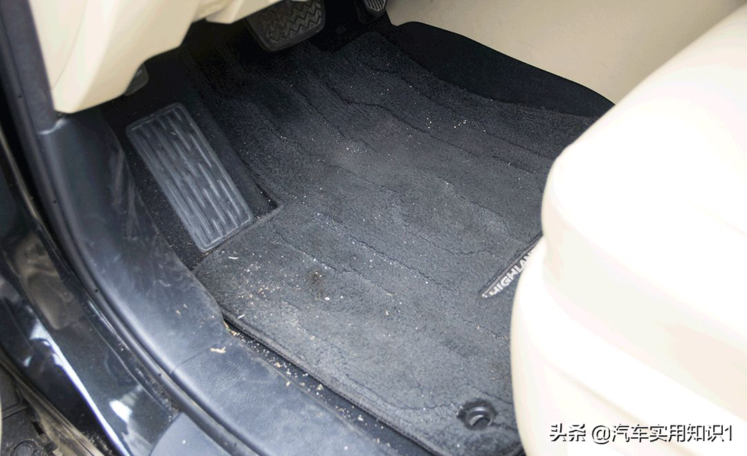 汽车小包围半包改装升级，提升车辆外观质感与保护性能