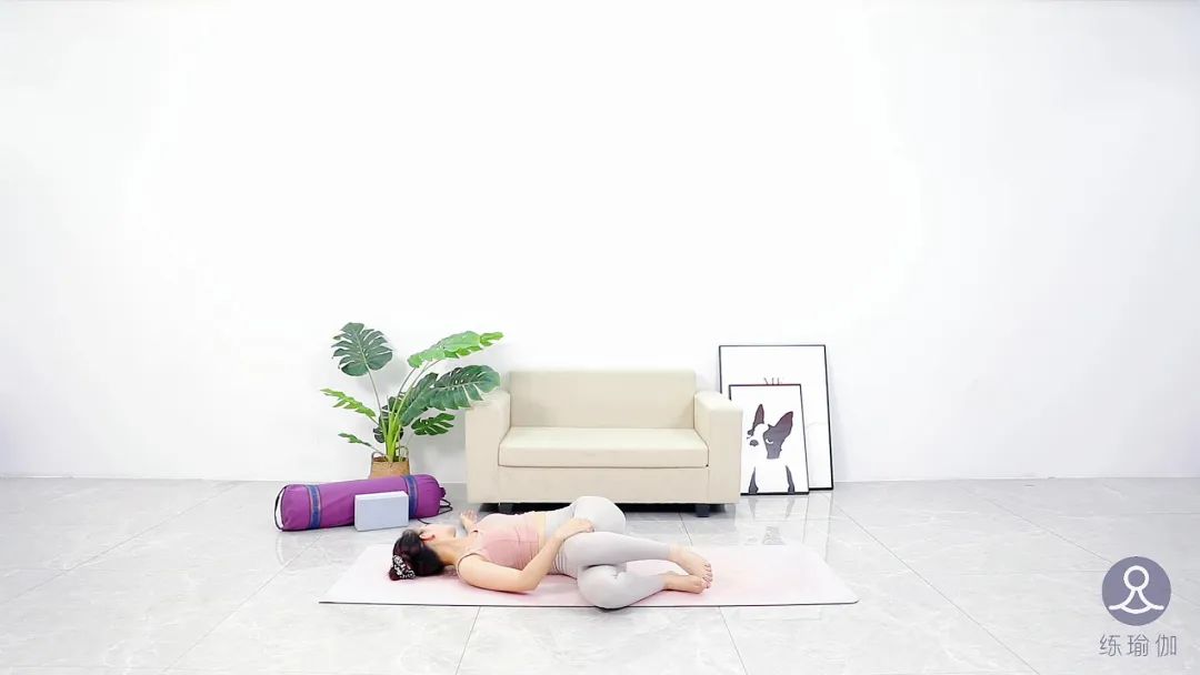 女大十八变！李小璐晒与甜馨合照，网友：云朵和我的云馨，好美