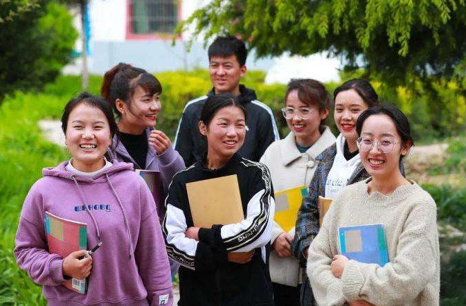 师范生公费教育（上学不收费毕业包分配）