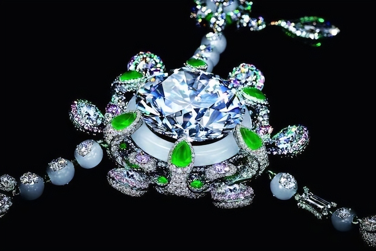 世界上最贵的12件珠宝图片