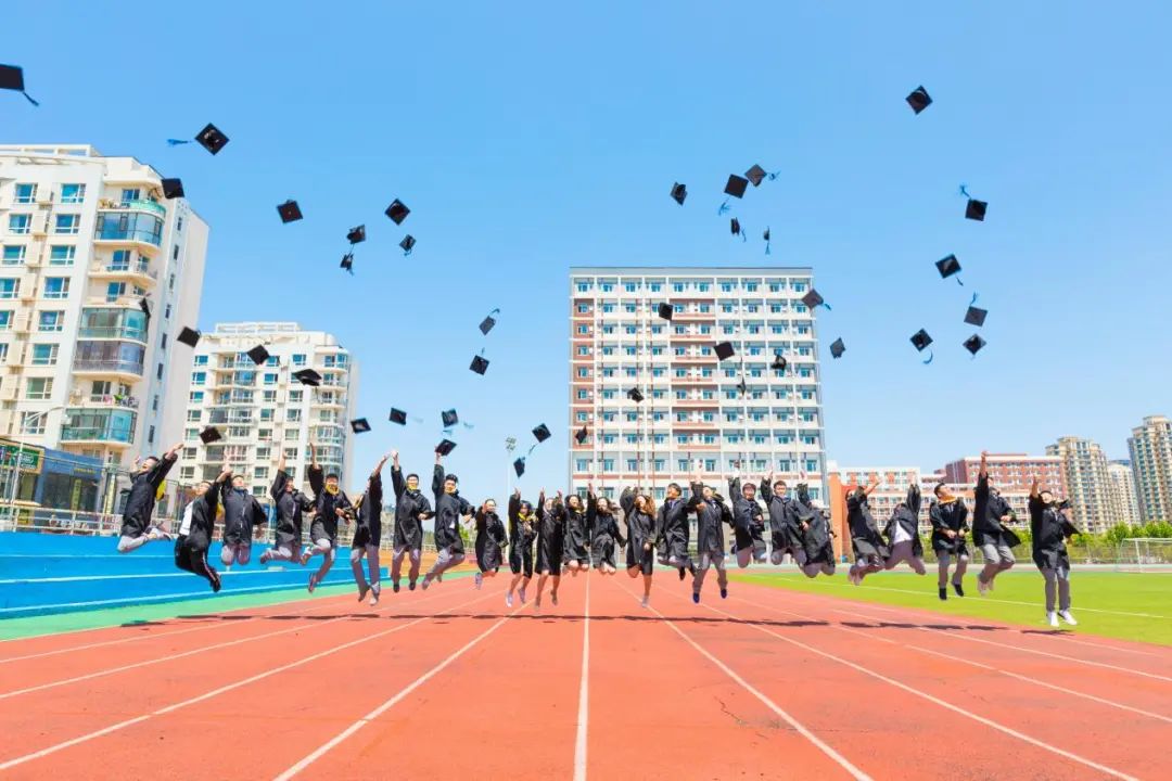 我校与全球光器件行业“领导者”大连优迅科技达成战略合作