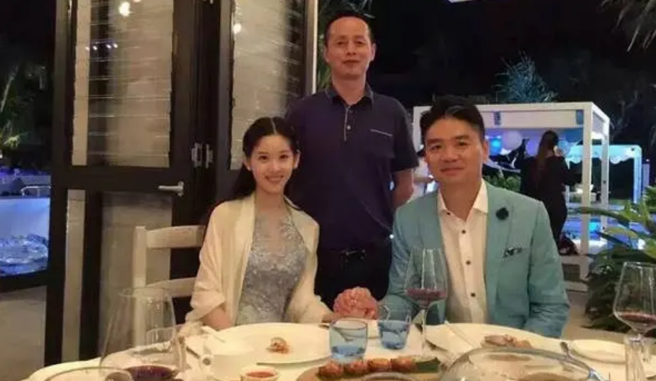 "京东老板"刘强东:把女儿宠成公主,儿子却是他一生的痛