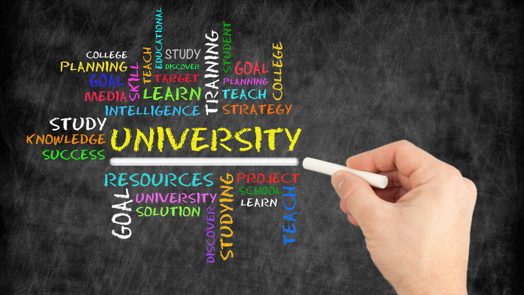 有教师资格证但不是师范专业的，可以做学校的老师吗？为什么？