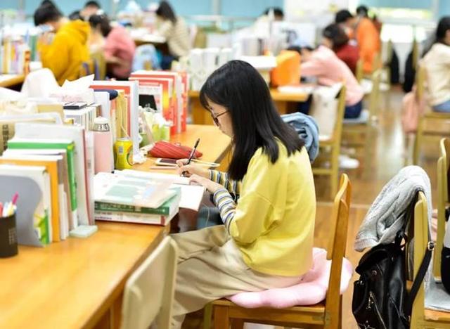 考研党注意了，这3所学校“免复试”直接录取，不要错过这个机会