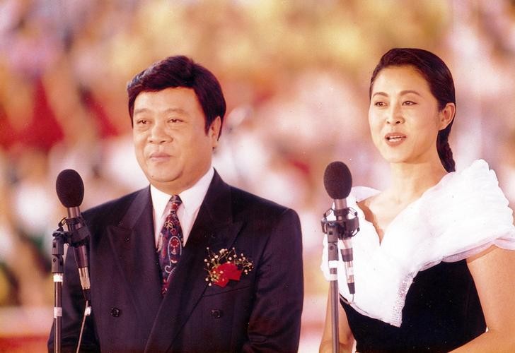 春晚十大美女主持，有的成为冻龄女神，有的结局让人唏嘘