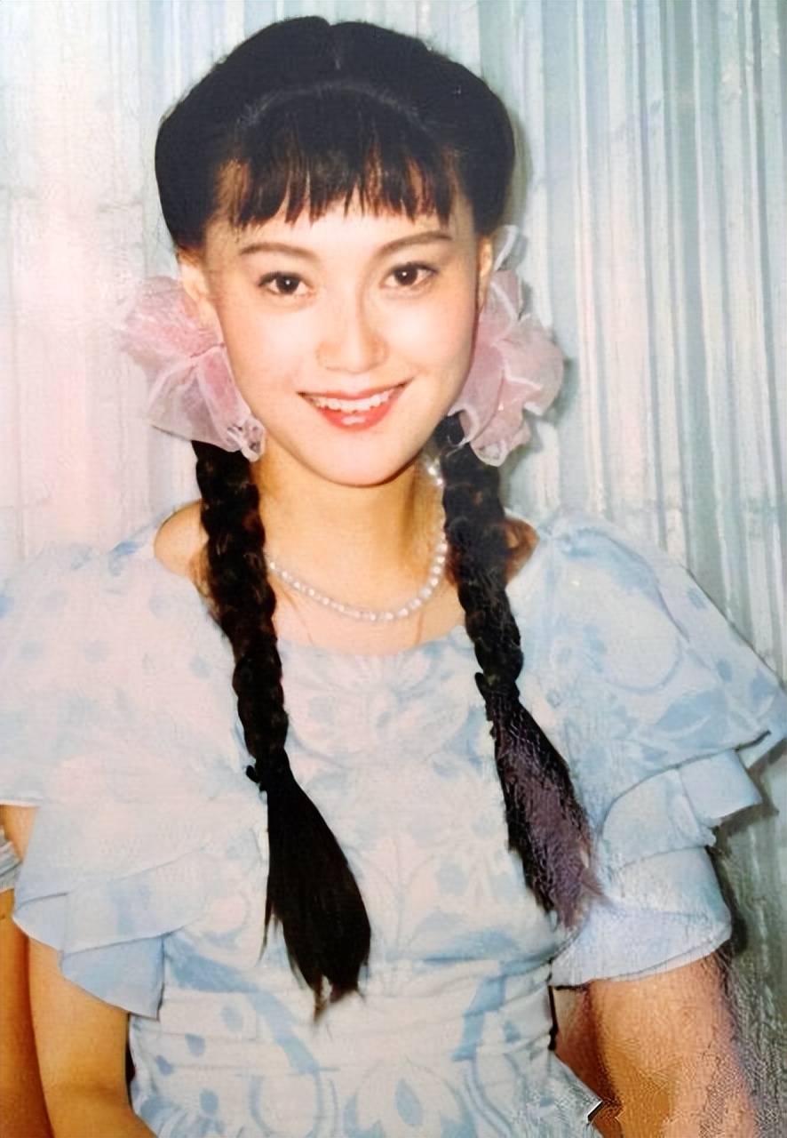 同样叫宋佳，一个事业爱情双丰收，一个只谈恋爱不结婚